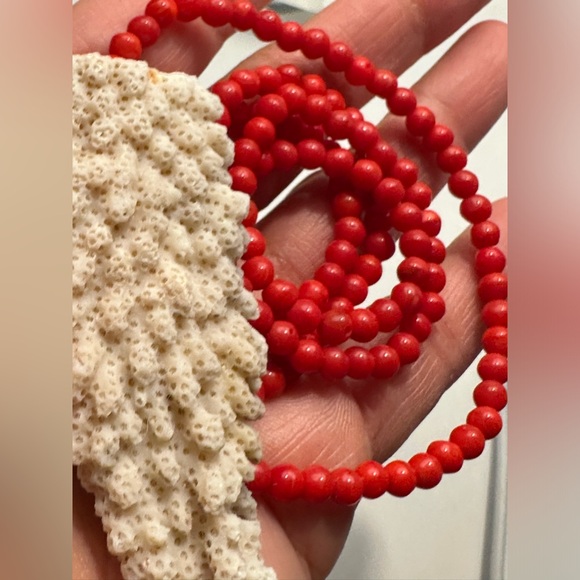 Red Coral Beaded Necklace + Large White Coral Pendant - Picture 10 of 13